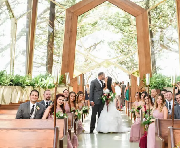 Custom Bridesmaid Dresses Dresden Boutique Providing Perfect Fit and Design Choices